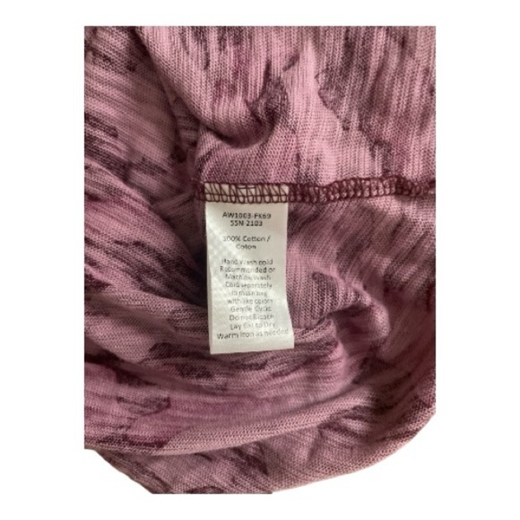 ATM Anthony Thomas Melillo V-Neck Pink Camo Tee - Picture 4 of 4